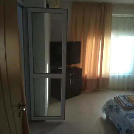 Holiday home Dido *